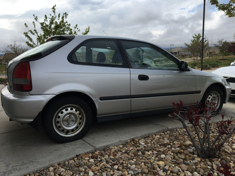 Illustration for article titled NP? '99 Civic CX: updated, it's a manual
